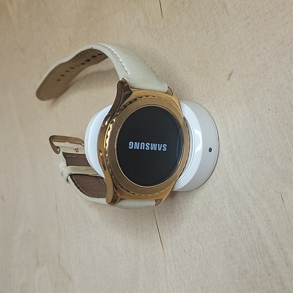 Samsung Galaxy Gear S2 Rose Gold Smartwatch Watch - Picture 5 of 7